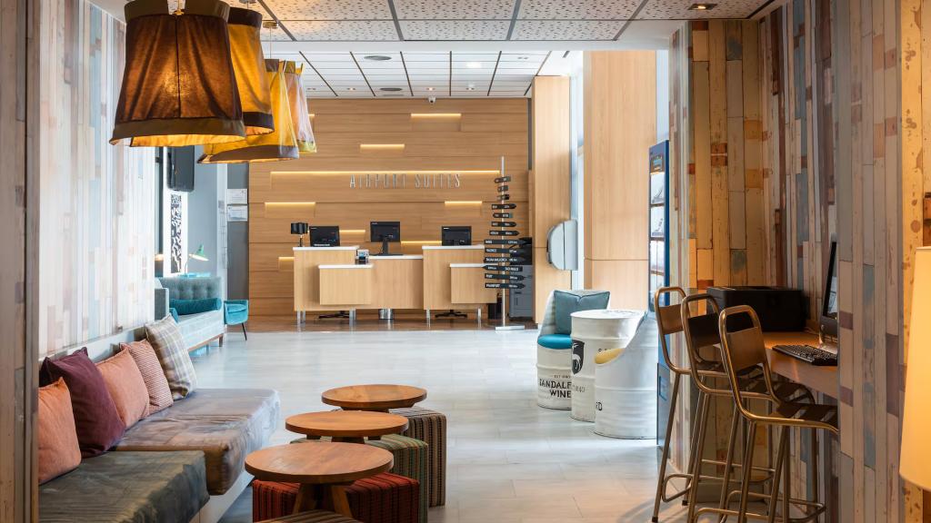 Madrid Airport Suites Affiliated by Melia