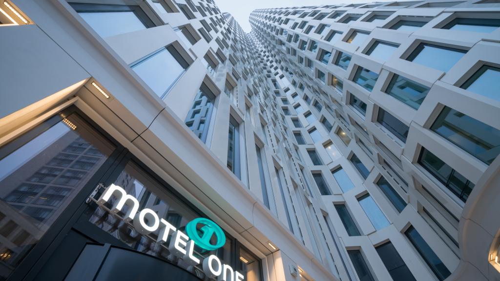 Motel One Berlin - Upper West