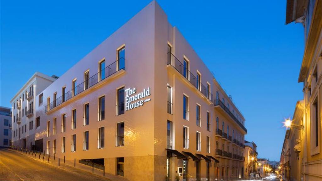 The Emerald House Lisbon, Curio Collection by Hilton