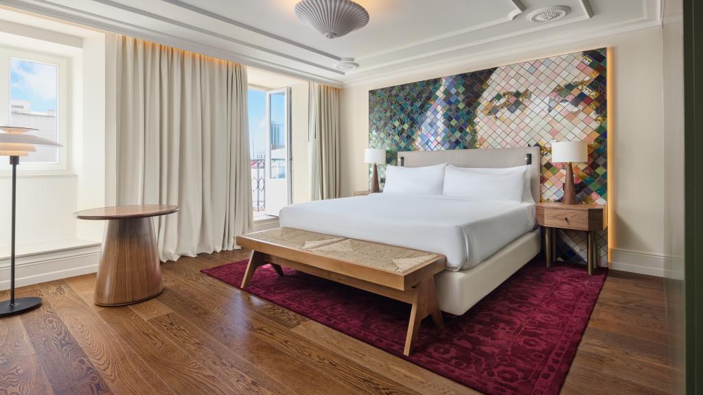 DUO Hotel Lisbon, Curio Collection by Hilton