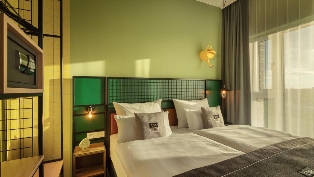 Holiday Inn - the niu, Dwarf Berlin Schöneberg