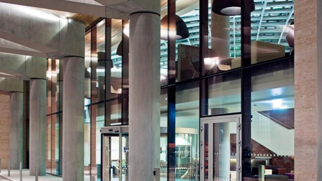 DoubleTree by Hilton London Tower of London