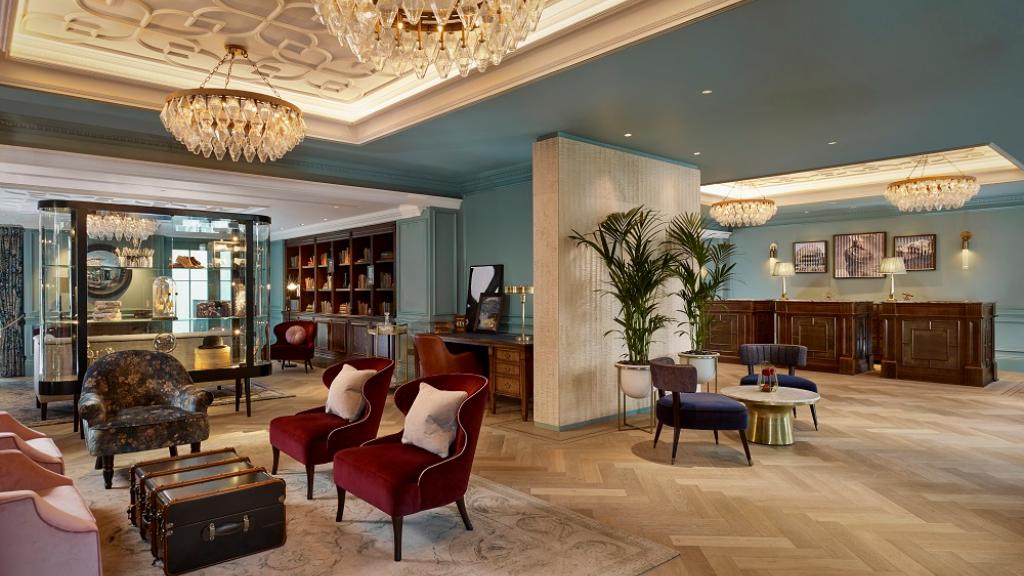 100 Queen's Gate Hotel London Kensington, Curio Collection by Hilton