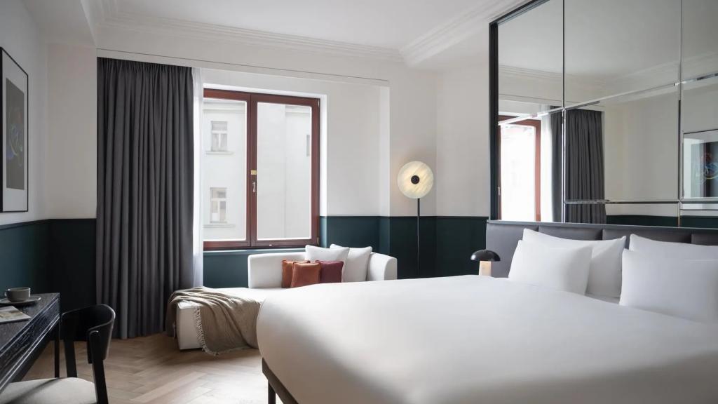 Almanac X Alcron Prague